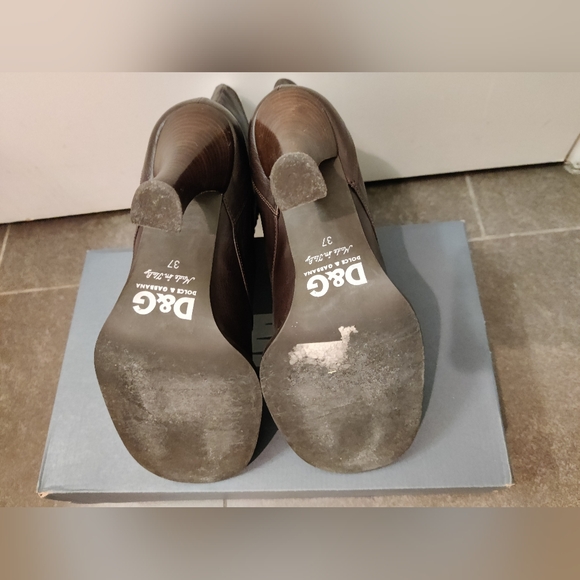 Size 37 D&G dark brown boots - Picture 7 of 7